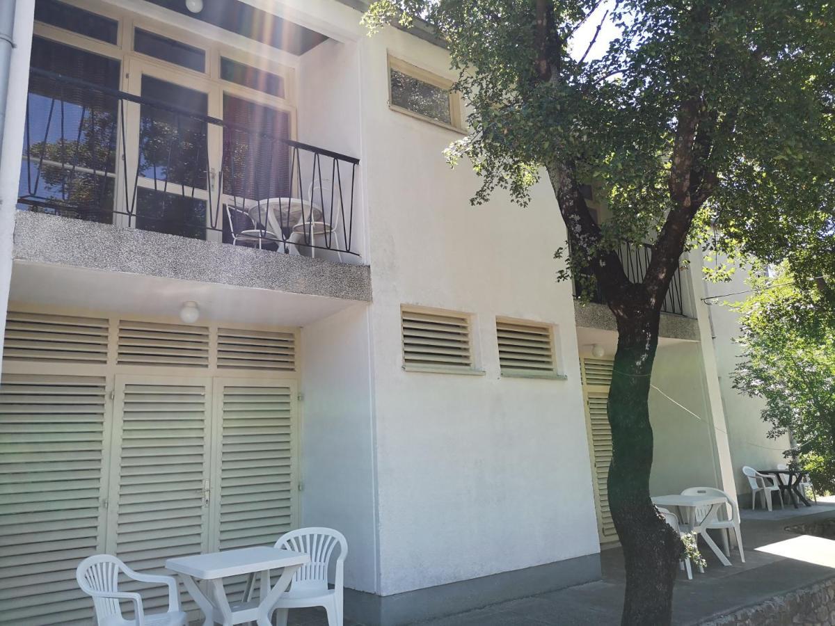 Guest House Morska Grota Povile Exterior photo